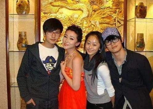 华晨宇整容_娱乐圈没整过容的明星_刘恺威整容后遗症